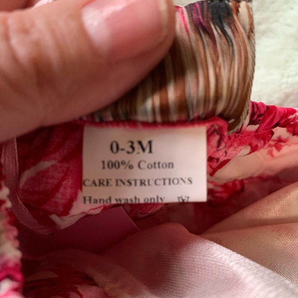 ✨HP✨ Floral romper - Picture 11 of 13